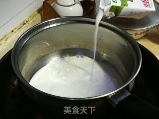 牛奶鸡蛋醪糟的做法步骤：3