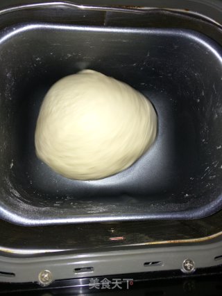 波兰种豆沙吐司的做法步骤：2