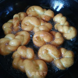 牛奶蜂蜜麻花的做法步骤：14