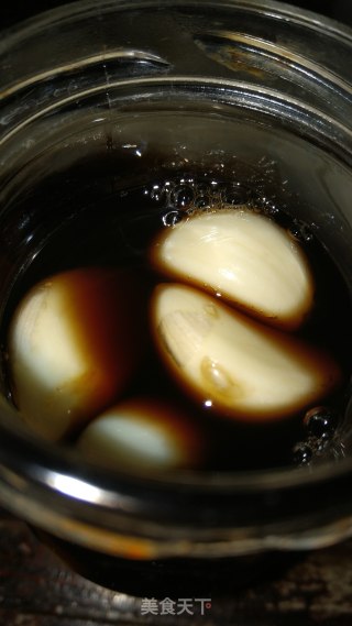 香醋腊八蒜的做法步骤：5