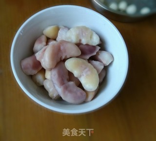 煮菱角巧去壳的做法步骤：8