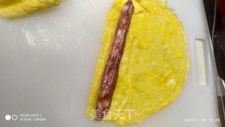 蛋卷香肠的做法步骤：2