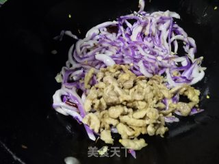 紫菜梗炒肉的做法步骤：11