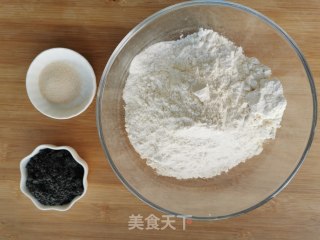 黑芝麻馒头的做法步骤：1