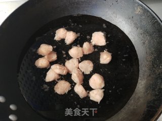 茄汁三文鱼丸拌饭的做法步骤：5
