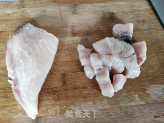 茄汁鱼块盖饭的做法步骤：2