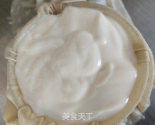 酸乳酪红豆三明治的做法步骤：1