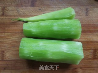 彩椒拌莴笋丝的做法步骤：1
