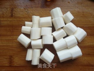 蜜汁三样的做法步骤：2