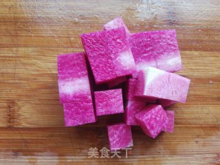 莴笋拌萝卜的做法步骤：2