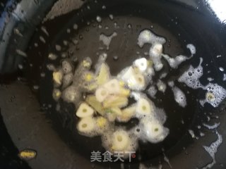 西芹炒鸡蛋的做法步骤：5