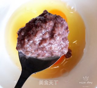 虾酱鸡蛋煎饼的做法步骤：3