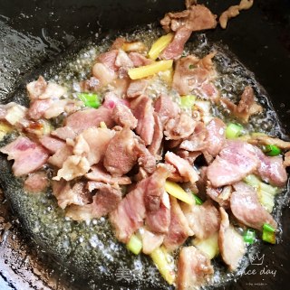 猪肉白菜炖粉条的做法步骤：6