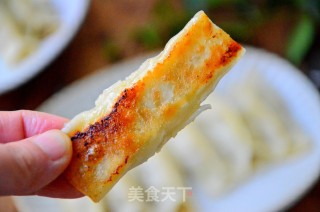 白菜猪肉煎饺的做法步骤：12