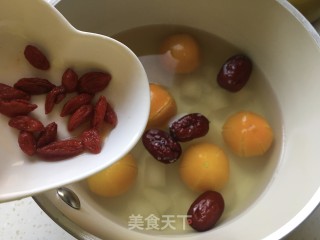 金桔雪梨汤的做法步骤：7