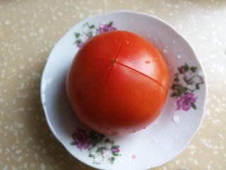 番茄煮泡面的做法步骤：2