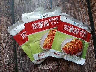 泡菜金针菇煮粉条的做法步骤：4