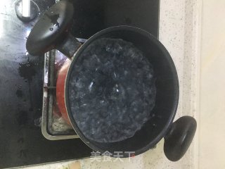 白面鸡蛋稀饭的做法步骤：4