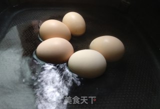 鸡蛋红枣桂圆糖水的做法步骤：5