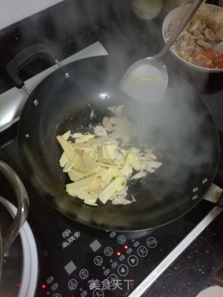 减脂笋菇汤的做法步骤：5