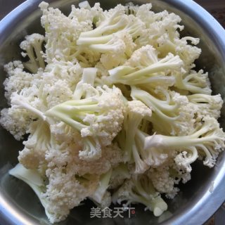 爆炒有机花菜的做法步骤：1