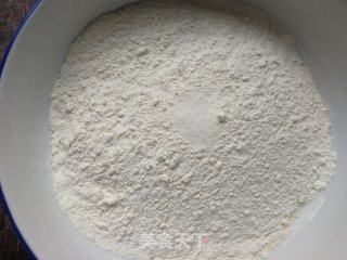 西红柿菜芯南瓜剪刀面的做法步骤：1