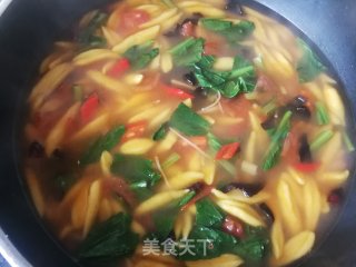 西红柿菜芯南瓜剪刀面的做法步骤：21