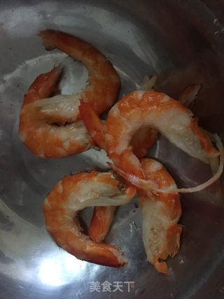 虾干鲜贝炒杂粮饭的做法步骤：2