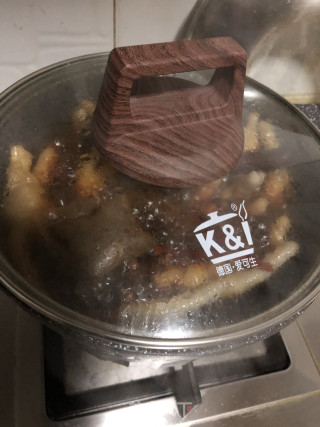 软软糯糯的卤鸡爪的做法步骤：6