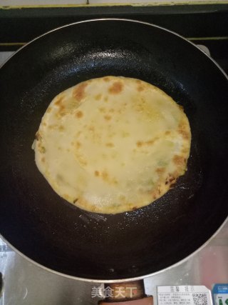 葱油饼的做法步骤：9
