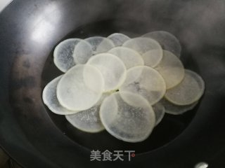 三鲜萝卜卷的做法步骤：5