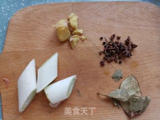 咖喱牛肉的做法步骤：4