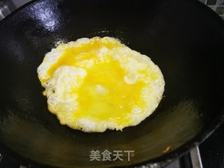 鸡蛋炒菠菜的做法步骤：3