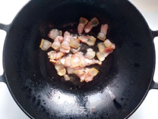草头炒腊肉的做法步骤：4