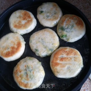韭菜鸡蛋发面小饼的做法步骤：11