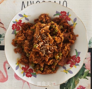粉蒸豌豆肥肠的做法步骤：5