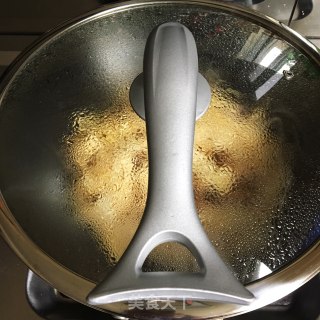 青椒炒腐竹的做法步骤：6