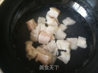 金针菇泡菜巴沙鱼的做法步骤：7