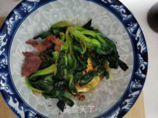青菜牛肉鸡蛋面的做法步骤：3