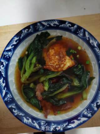 青菜牛肉鸡蛋面的做法步骤：5