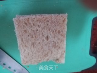 简易西多士的做法步骤：4