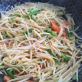 茄汁青椒土豆丝的做法步骤：9