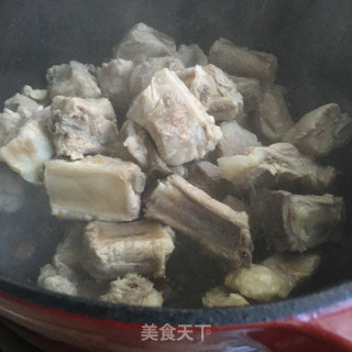 红酒醉排骨的做法步骤：5