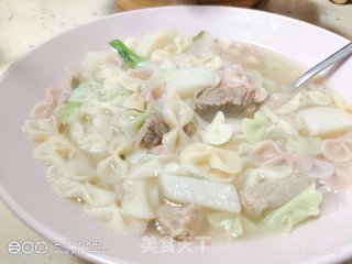 牛腩萝卜蝴蝶面的做法步骤：6