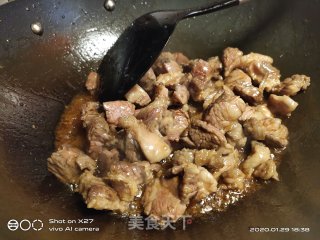 牛腩胡萝卜汤的做法步骤：4