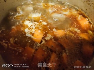 牛腩胡萝卜汤的做法步骤：5