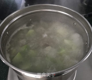 羊蝎子青萝卜汤的做法步骤：7