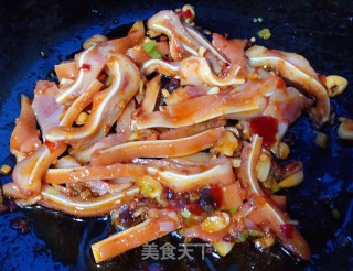 爆炒猪耳朵的做法步骤：6