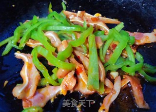 爆炒猪耳朵的做法步骤：7