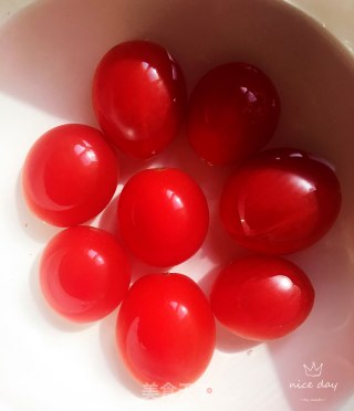 紫薯圣女果西蓝花瘦身餐的做法步骤：1